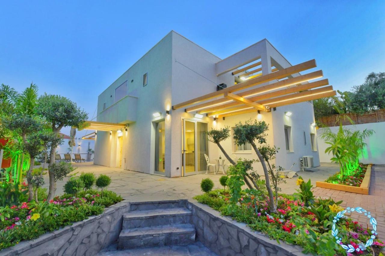 Shani House Of Style Seatara Villa Эйлат Экстерьер фото